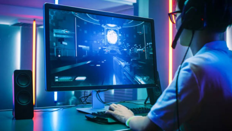 Online Gaming And Entertainment: Why People Love It So Much